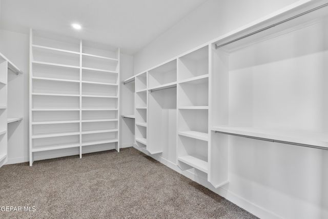 5659 RIO BONITO Circle, El Paso, TX 79932