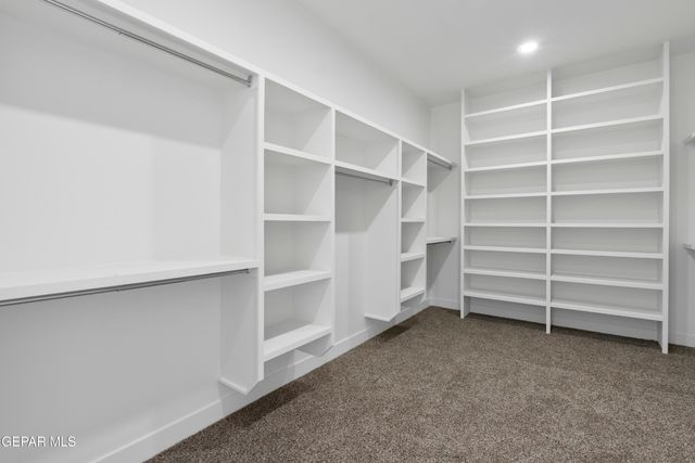 5659 RIO BONITO Circle, El Paso, TX 79932