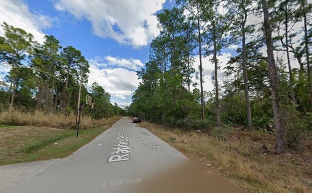 1210 Raphia Street E, Lehigh Acres, FL 33974