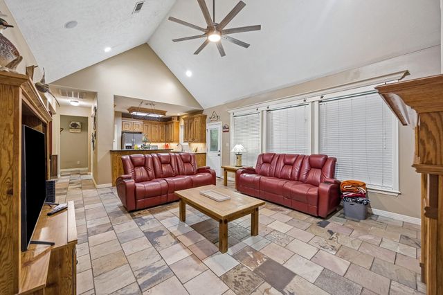 22806 Desert Willow Drive, Magnolia, TX 77355