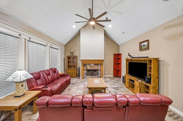 22806 Desert Willow Drive, Magnolia, TX 77355
