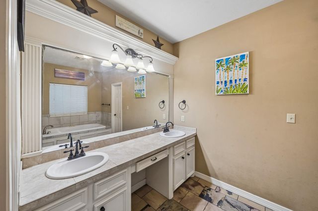 22806 Desert Willow Drive, Magnolia, TX 77355