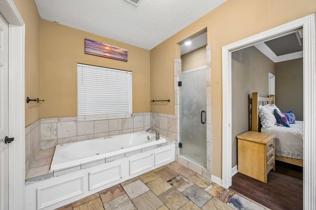 22806 Desert Willow Drive, Magnolia, TX 77355