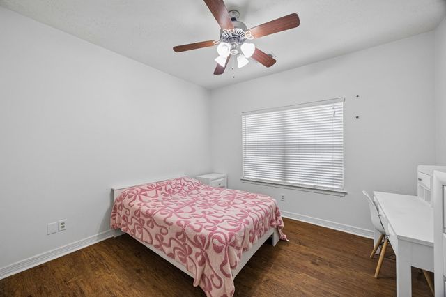 22806 Desert Willow Drive, Magnolia, TX 77355