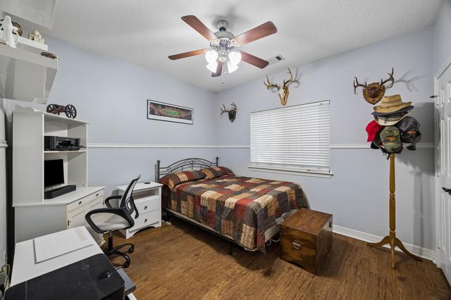 22806 Desert Willow Drive, Magnolia, TX 77355