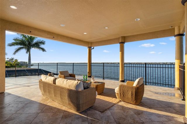 4003 HAWK ISLAND DRIVE, Bradenton, FL 34208