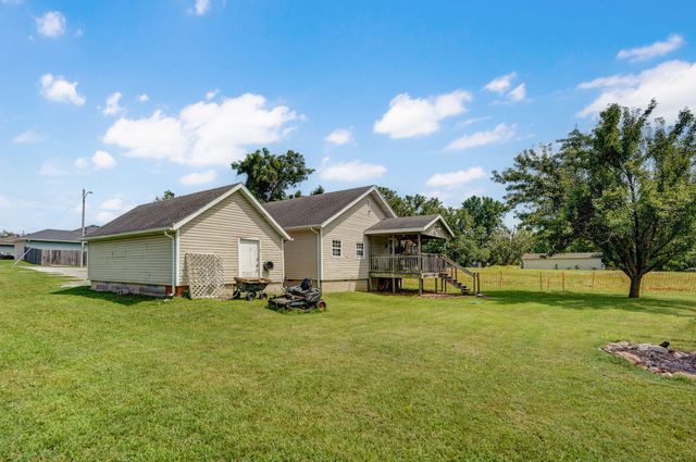 1141 North Dickerson, Springfield, MO 65803