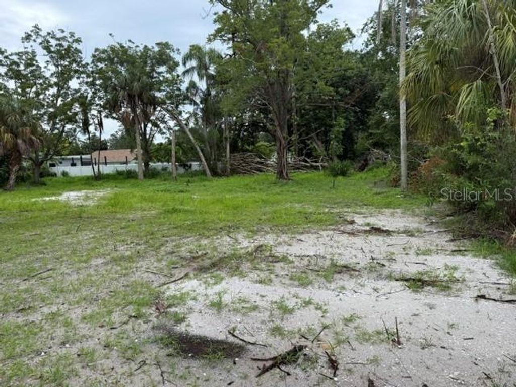 200 11TH AVENUE E, BRADENTON, FL 34208 — photo 3