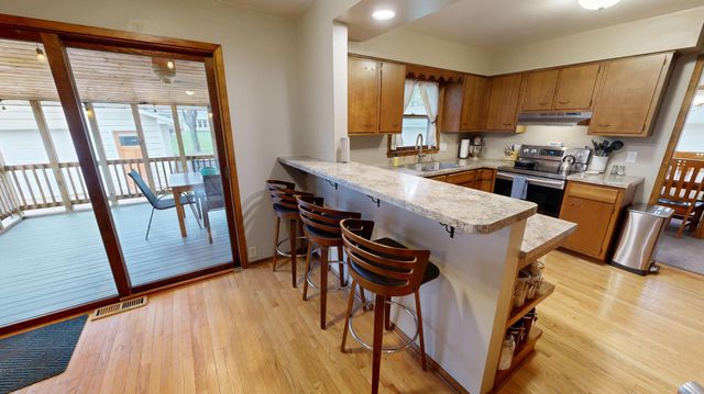 1112 15th Street SW, Willmar, MN 56201