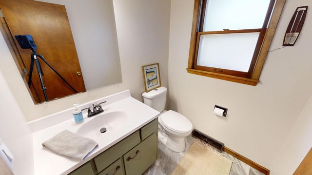 1112 15th Street SW, Willmar, MN 56201