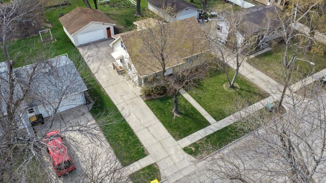 1112 15th Street SW, Willmar, MN 56201