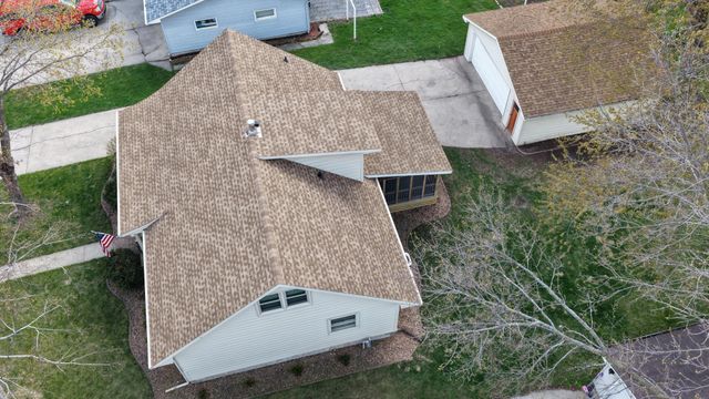 1112 15th Street SW, Willmar, MN 56201