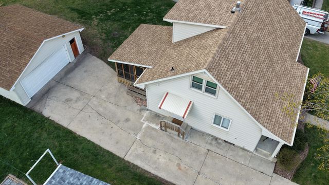 1112 15th Street SW, Willmar, MN 56201