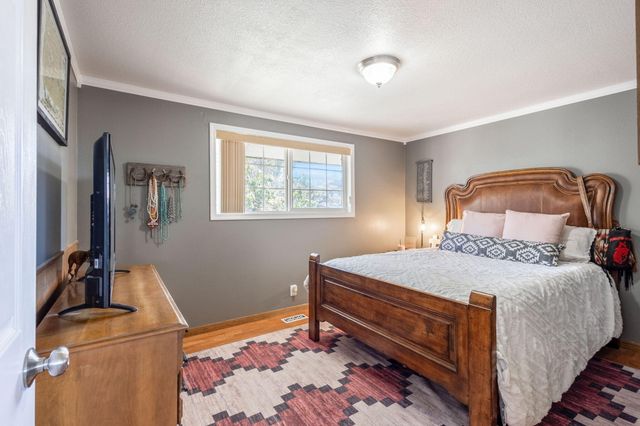 1437 NE Brown Drive, Madras, OR 97741