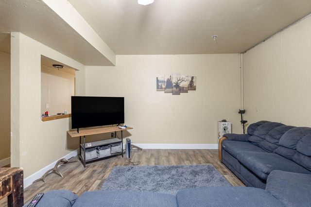 1437 NE Brown Drive, Madras, OR 97741