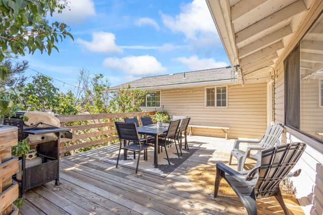 1437 NE Brown Drive, Madras, OR 97741