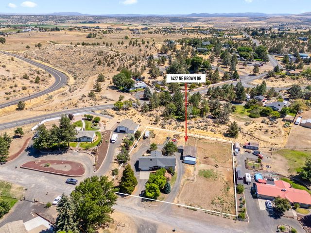 1437 NE Brown Drive, Madras, OR 97741