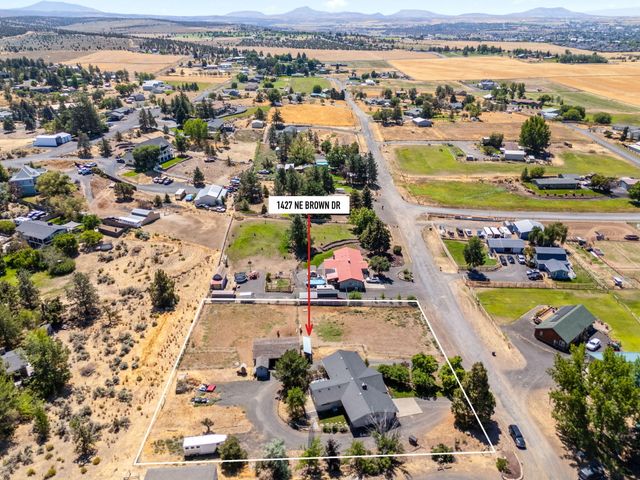 1437 NE Brown Drive, Madras, OR 97741