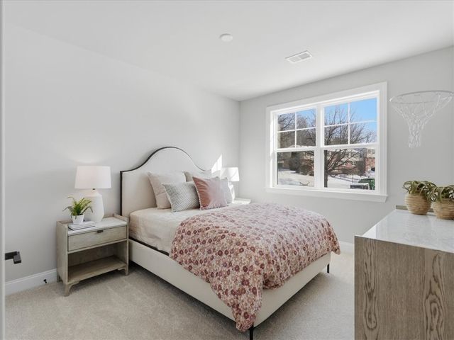 121 Quail Run Road, Peters Twp, PA 15367