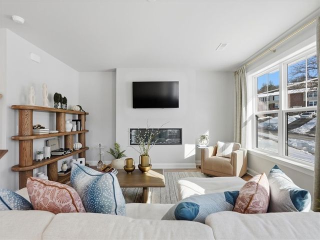 121 Quail Run Road, Peters Twp, PA 15367