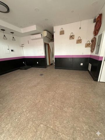 84-05 Queens Boulevard, Elmhurst, NY 11373