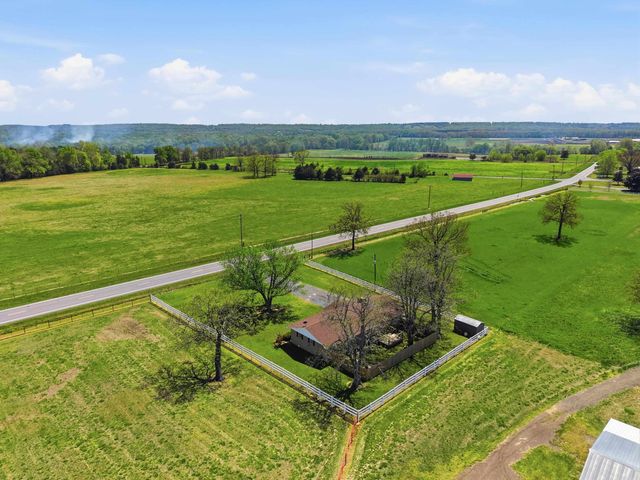 1085 HWY 36, Mount Vernon, AR 72111