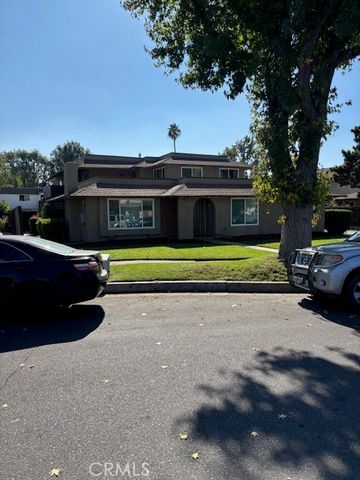 2318 Franzen, Santa Ana, CA 92705