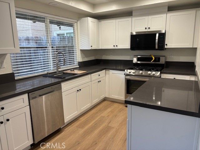 2318 Franzen, Santa Ana, CA 92705