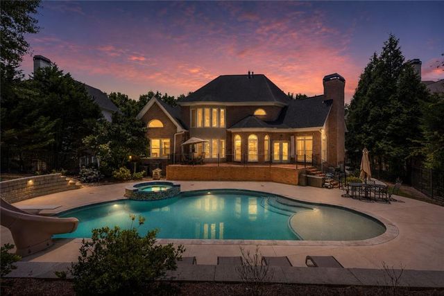 2373 Bronze Oak Lane, Braselton, GA 30517