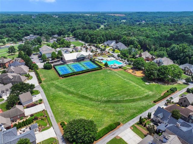 2373 Bronze Oak Lane, Braselton, GA 30517