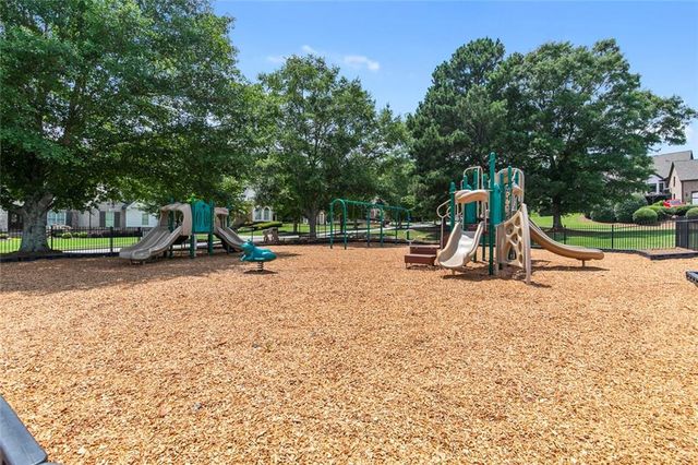 2373 Bronze Oak Lane, Braselton, GA 30517