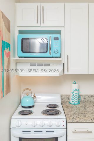 735 NE 15th St 1-4, Fort Lauderdale, FL 33304