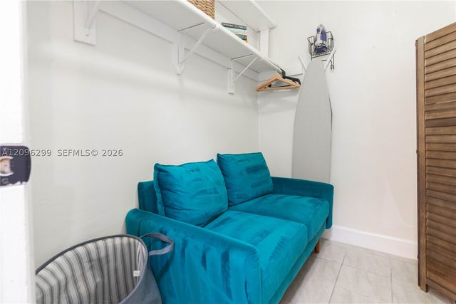 735 NE 15th St 1-4, Fort Lauderdale, FL 33304