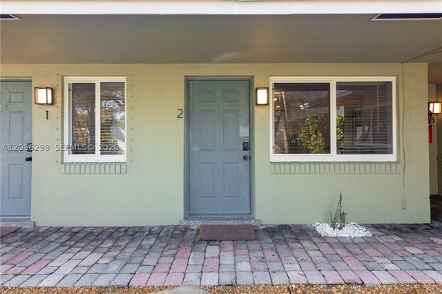 735 NE 15th St 1-4, Fort Lauderdale, FL 33304