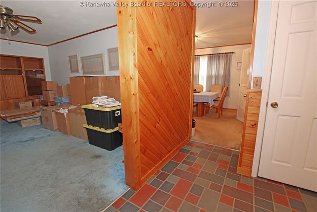 302 Campbell Avenue, Pratt, WV 26152