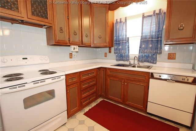 302 Campbell Avenue, Pratt, WV 26152