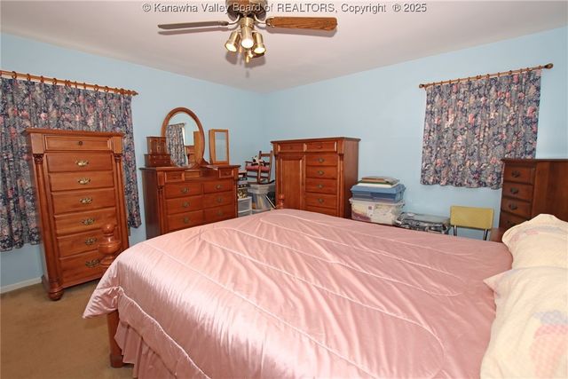 302 Campbell Avenue, Pratt, WV 26152