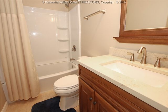 302 Campbell Avenue, Pratt, WV 26152