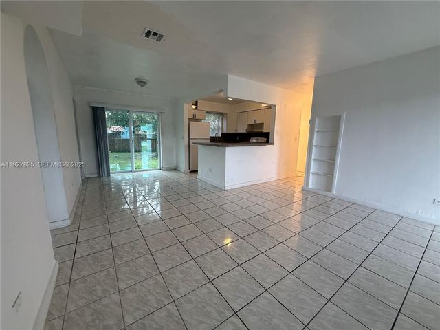 301 N 70th Ave 0, Hollywood, FL 33024