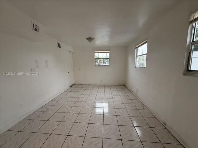 301 N 70th Ave 0, Hollywood, FL 33024