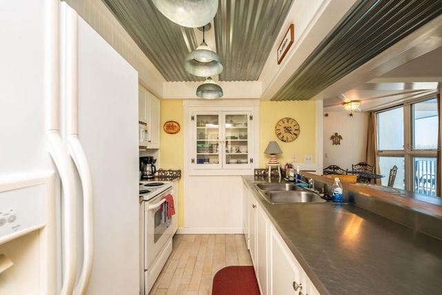 5203 S ATLANTIC AVENUE 314B, New Smyrna Beach, FL 32169