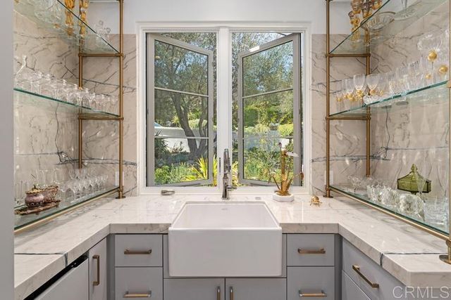 5315 La Crescenta Road, Rancho Santa Fe, CA 92067