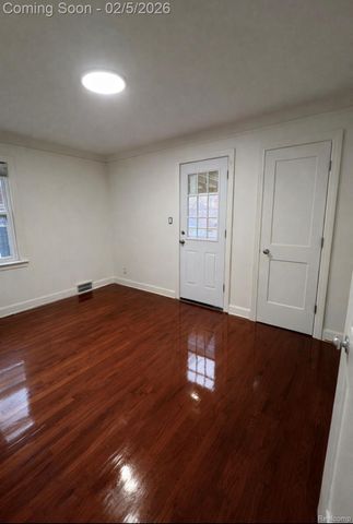 18435 Sorrento Street, Detroit, MI 48235