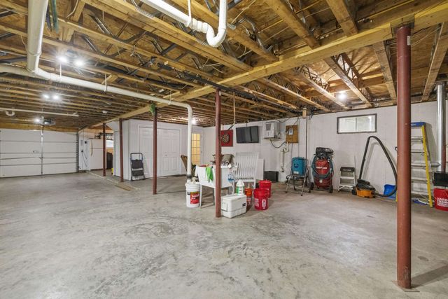 34 Van Buren Road, Laconia, NH 03246