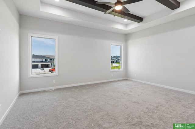 10805 S 219th Avenue, Gretna, NE 68028