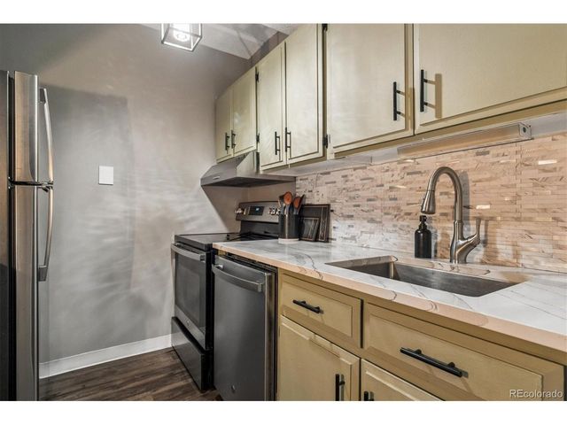 1255 N Ogden St 205, Denver, CO 80218