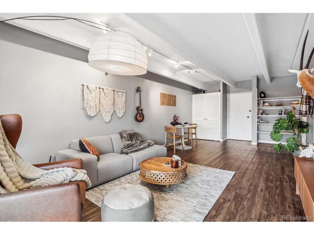 1255 N Ogden St 205, Denver, CO 80218