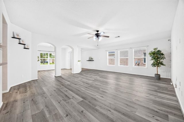 2719 Halcyon Time Trail, Houston, TX 77045