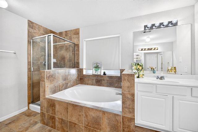 2719 Halcyon Time Trail, Houston, TX 77045