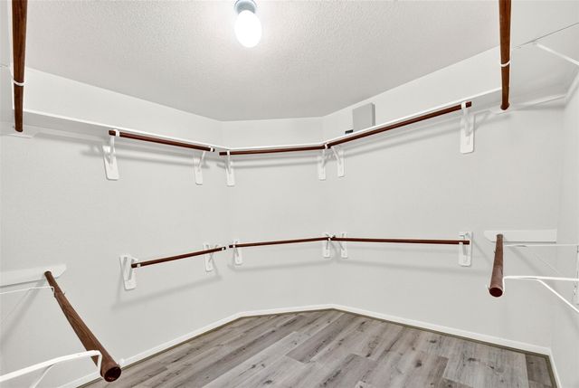 2719 Halcyon Time Trail, Houston, TX 77045